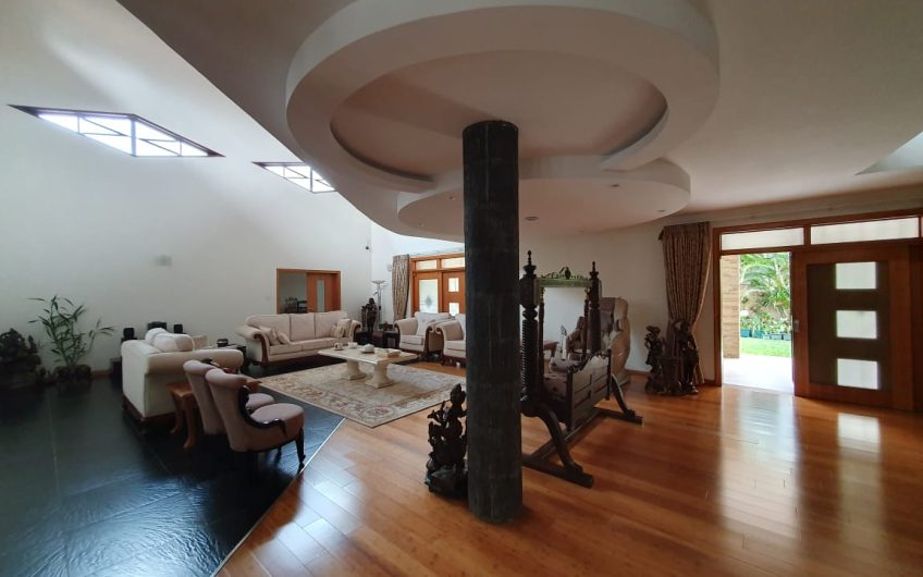 Kyuna Villa