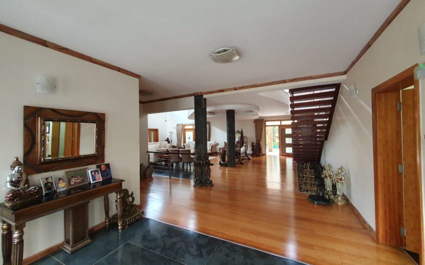 Kyuna Villa